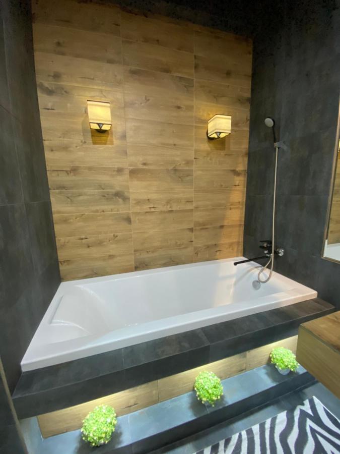 New Double Room Luxury Apartment In The Center Chisinau Exterior photo